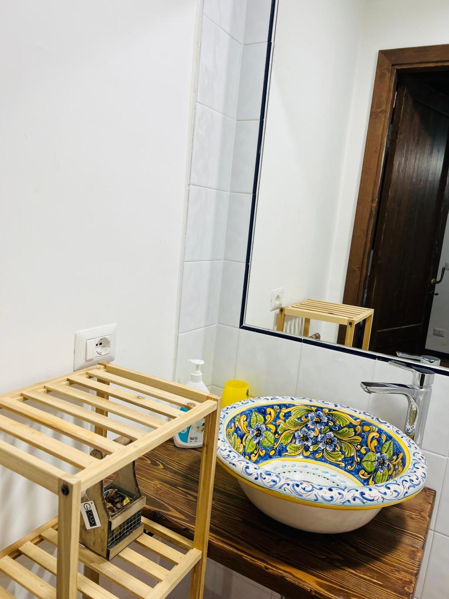 Studios Osterio 切法卢 外观 照片
